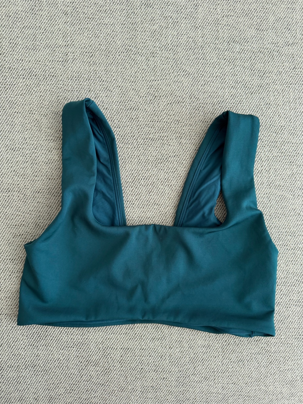 Left on Friday Flip Top Medium NWOT